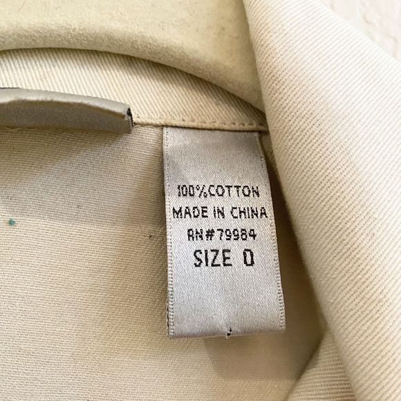 CHICO'S Beige Denim Three Button Up Crop Jacket Women Chico's Size 0 Small - Picture 6 of 11